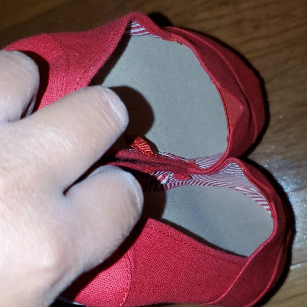 Flats - Picture 2 of 2